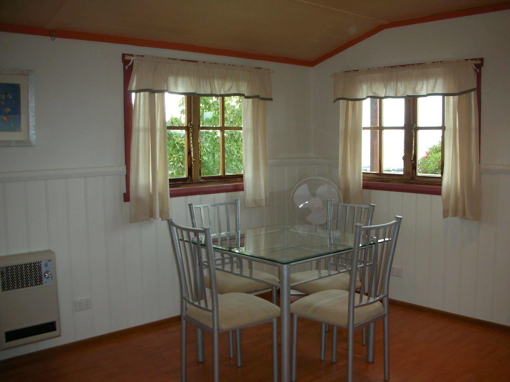 Cedar Cottages Blackmans Bay 외부 사진