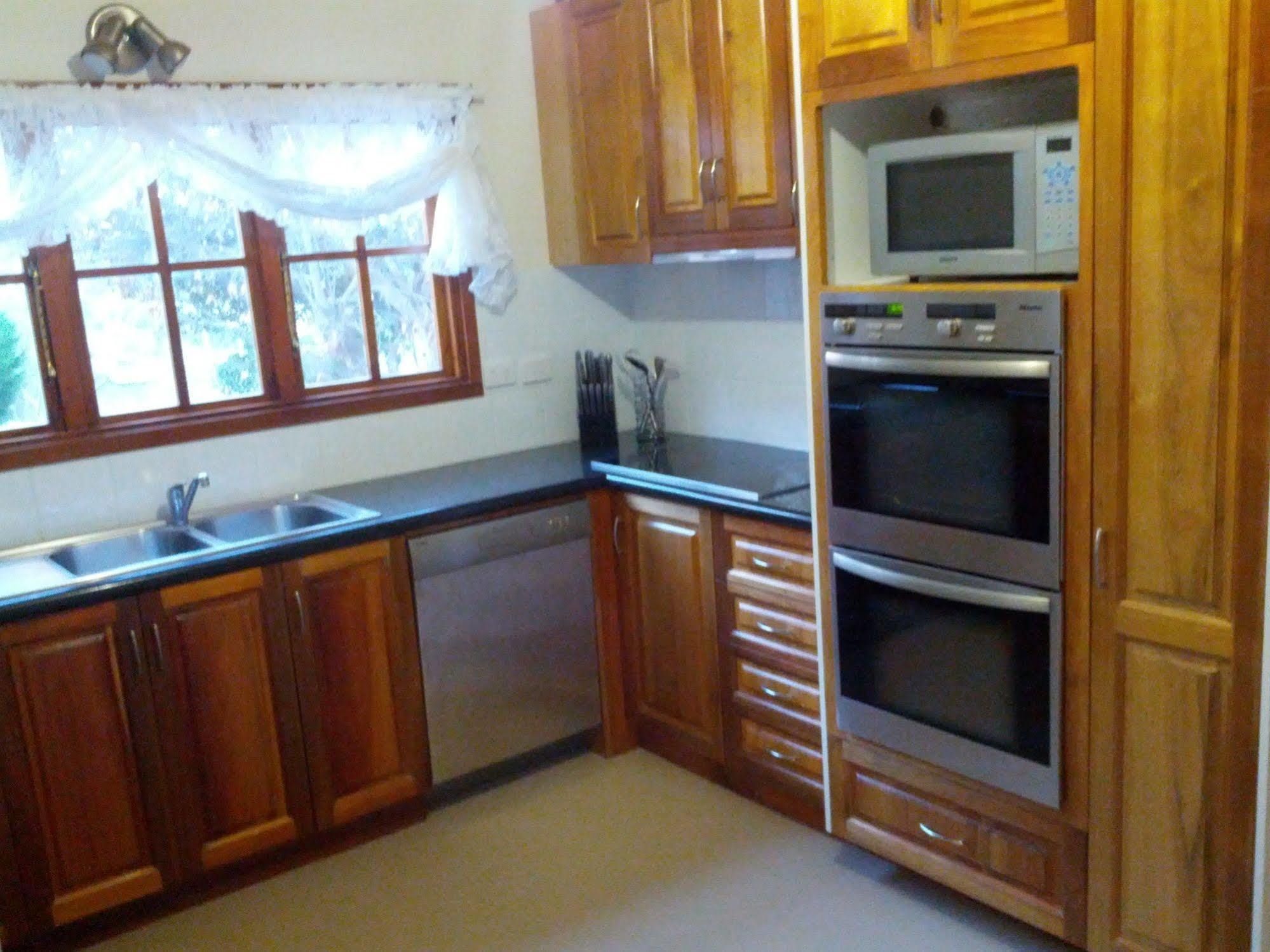 Cedar Cottages Blackmans Bay 외부 사진